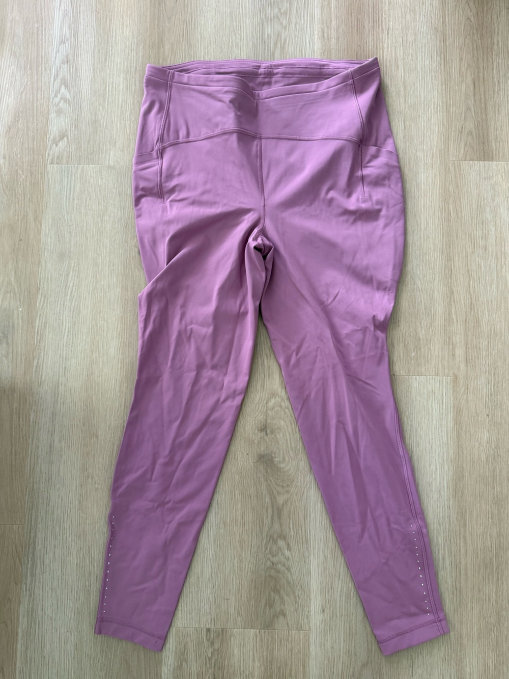 NWOT lululemon swift speed high-rise legging 28” size 14